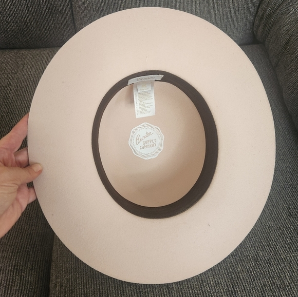 Brixton Blush/Cream Wide-Brim Hat with Tan Band, size XS - Picture 6 of 8